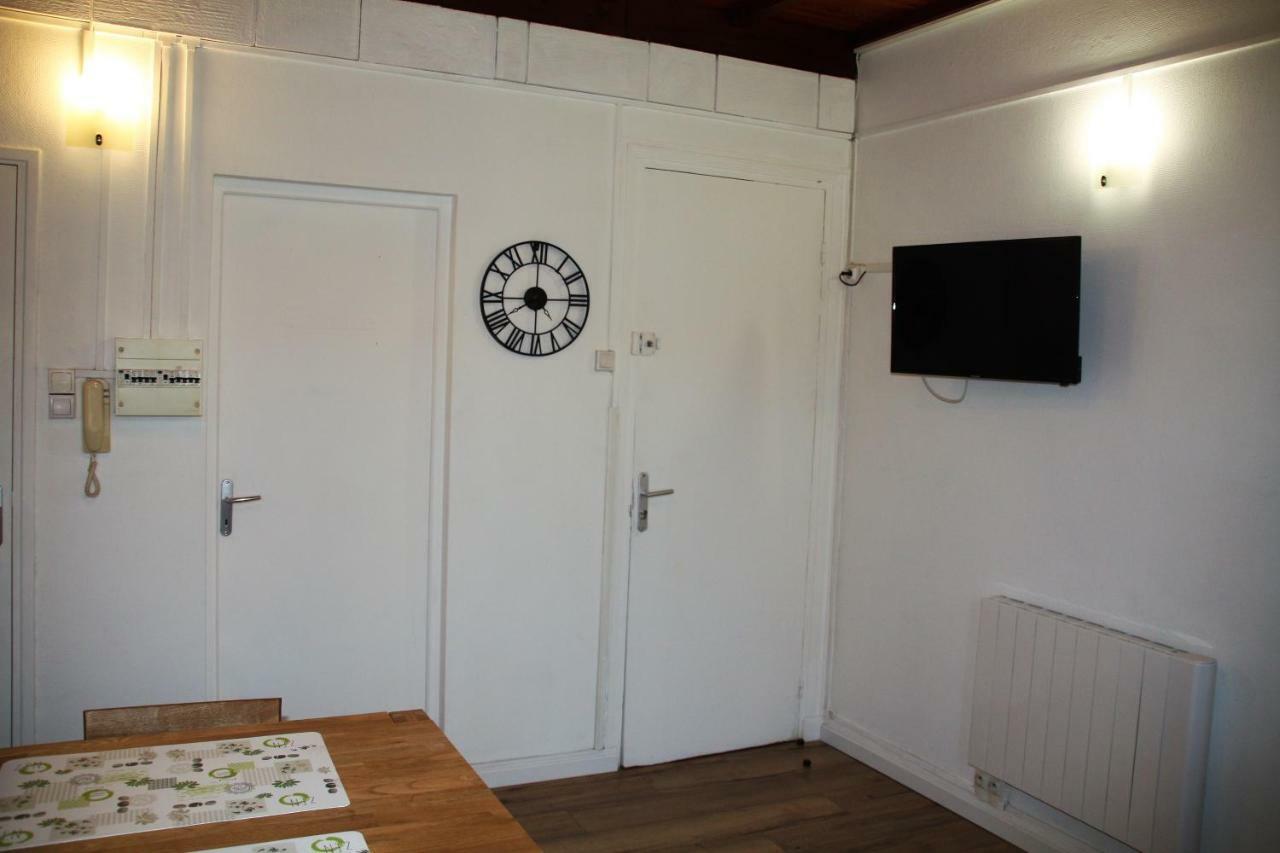 Welcome Calais Centre St Pierre Fontinettes Zewnętrze zdjęcie